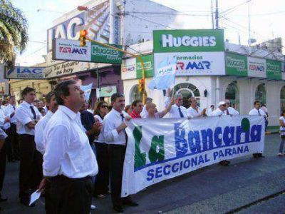 Bancarios confirmaron un paro de 24 horas para mediados de mayo