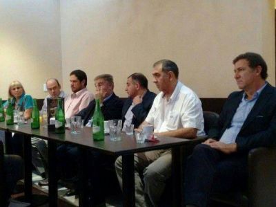Aguad y Juez respaldaron candidatura de Roff�