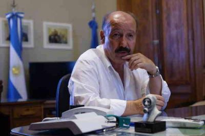 Azul recibi� casi 6.500.000 pesos por el Fondo Educativo, pero su uso no se conoce