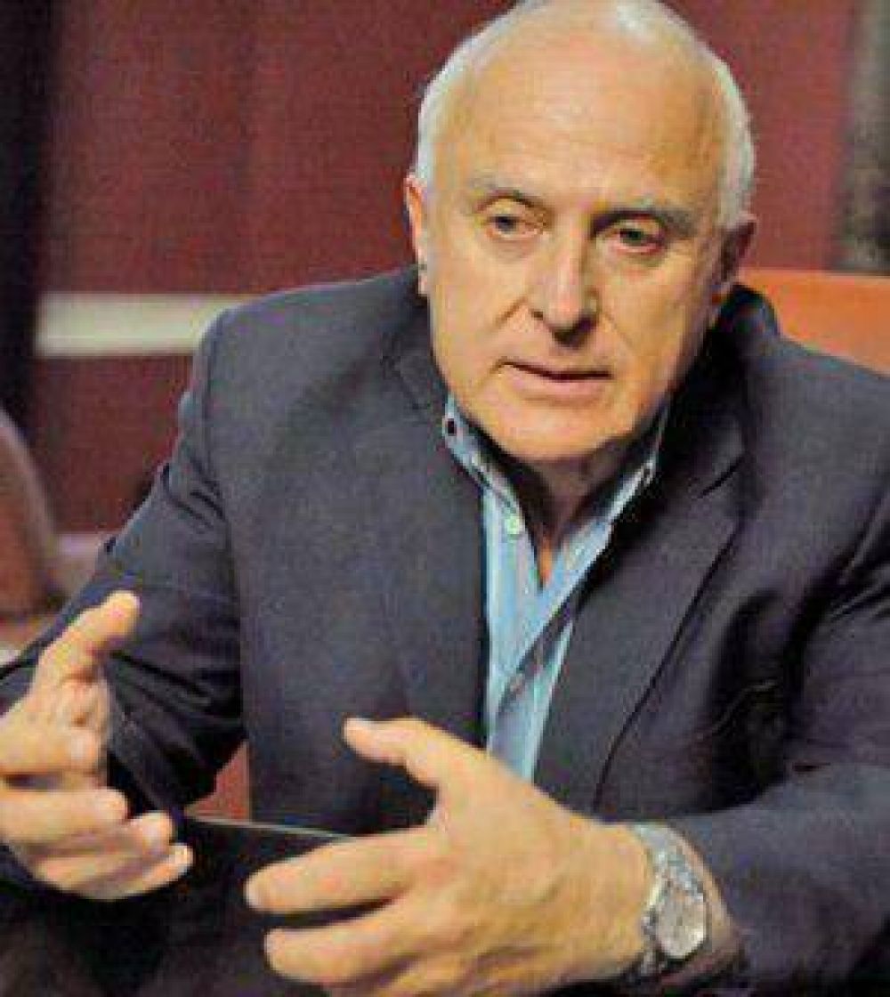 Lifschitz les pidi� a los santafesinos �no comprar espejitos de colores�