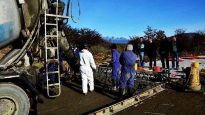 El intendente Sciurano constat� los avances de la nueva avenida por tierras de la Armada