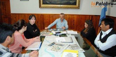 Curetti mantuvo un encuentro con la comunidad cat�lica