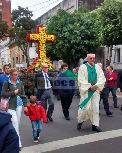 El pueblo de Corrientes celebr� la Fiesta de la Cruz de los Milagros