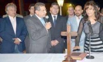 Silvia Gait�n asumi� como ministra de Desarrollo Social