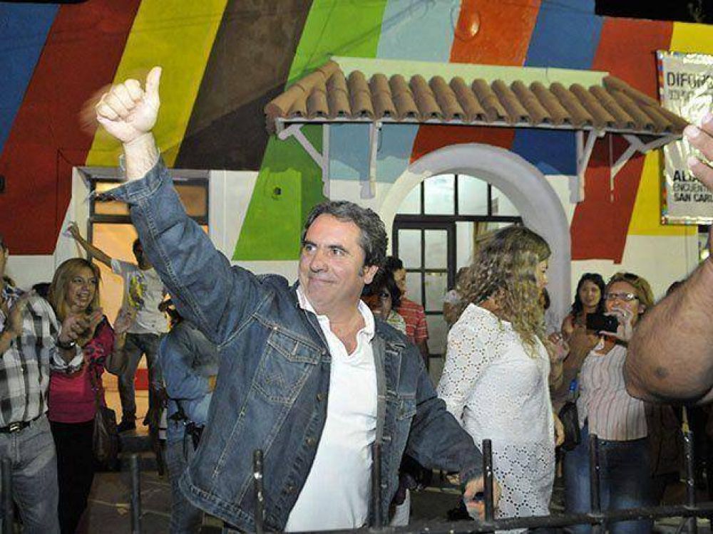 Jorge Difonso volvi� a ganar la intendencia en San Carlos