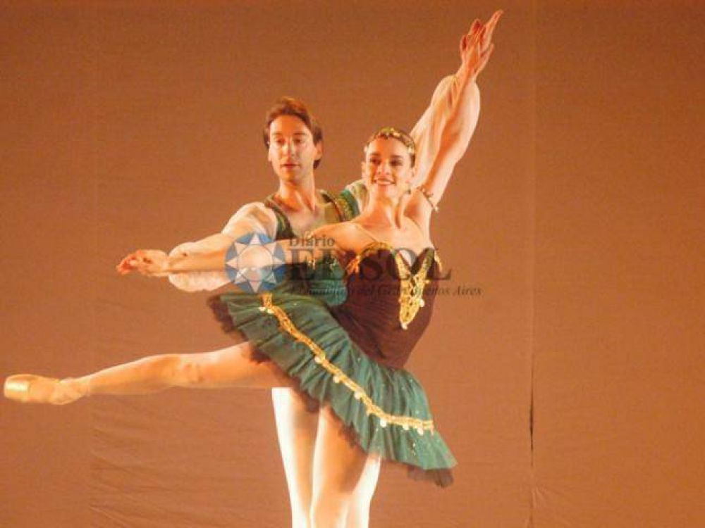 El Teatro celebr� su 2do. aniversario