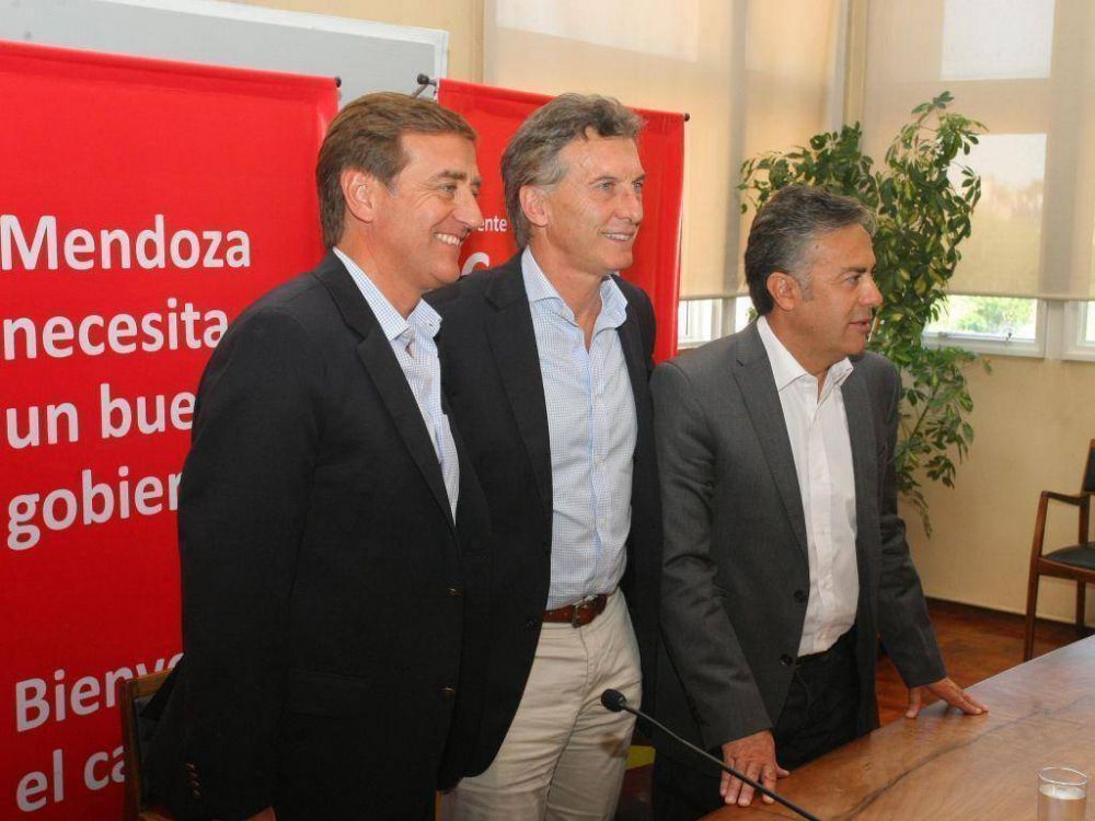 Mauricio Macri felicit� a Rody Su�rez