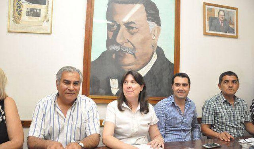 Partido Bloquista: Caselles, autorizada a llamar a la Honorable Convenci�n