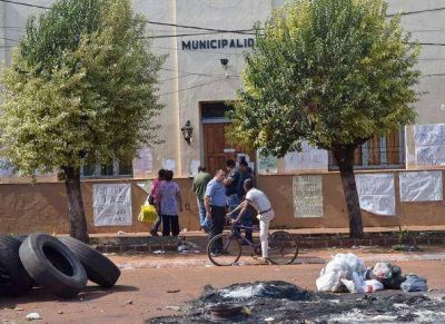 Santa Ana: Los vecinos buscan evitar la asunci�n de Clos