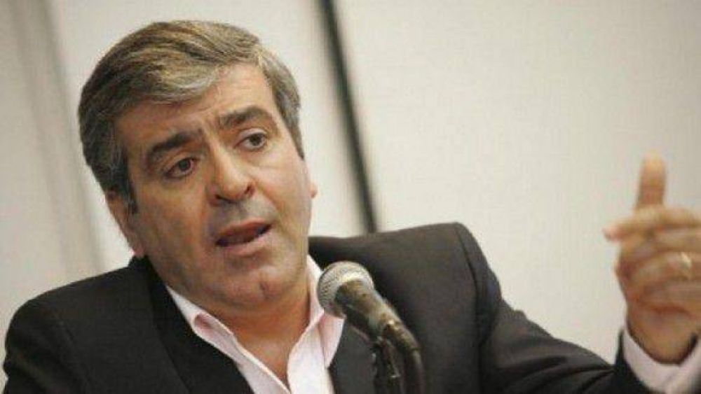 Cano prometi� a trabajadores a luchar por su dignidad