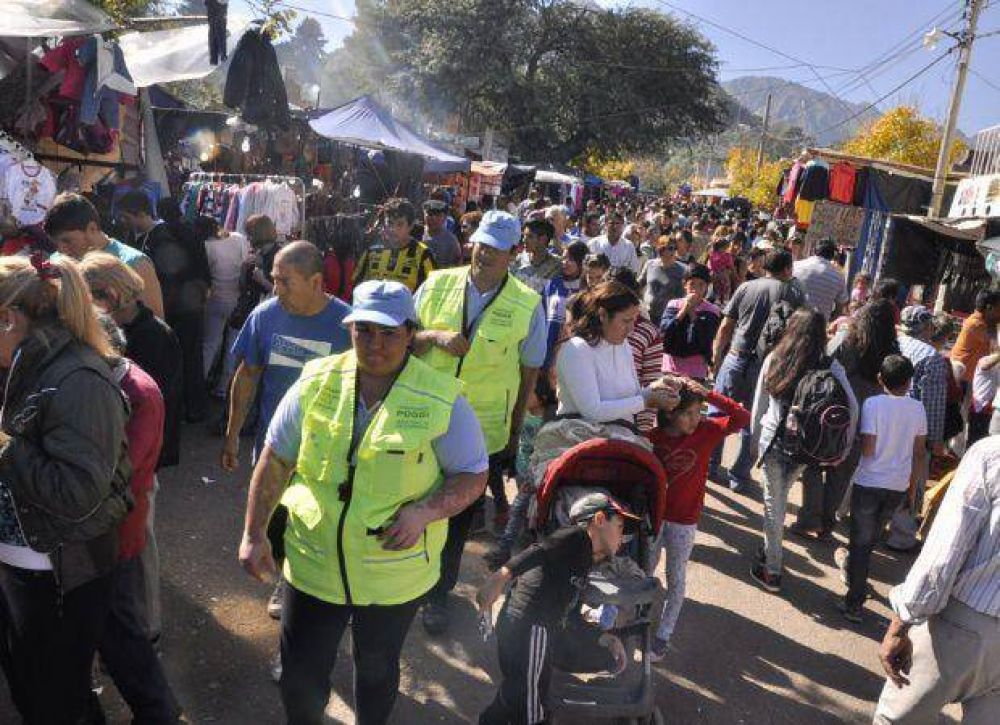 Villa de la Quebrada recibi� a miles de fieles