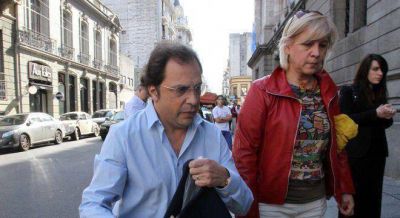 Giustozzi baja su candidatura e insin�a un cierre con la Rosada