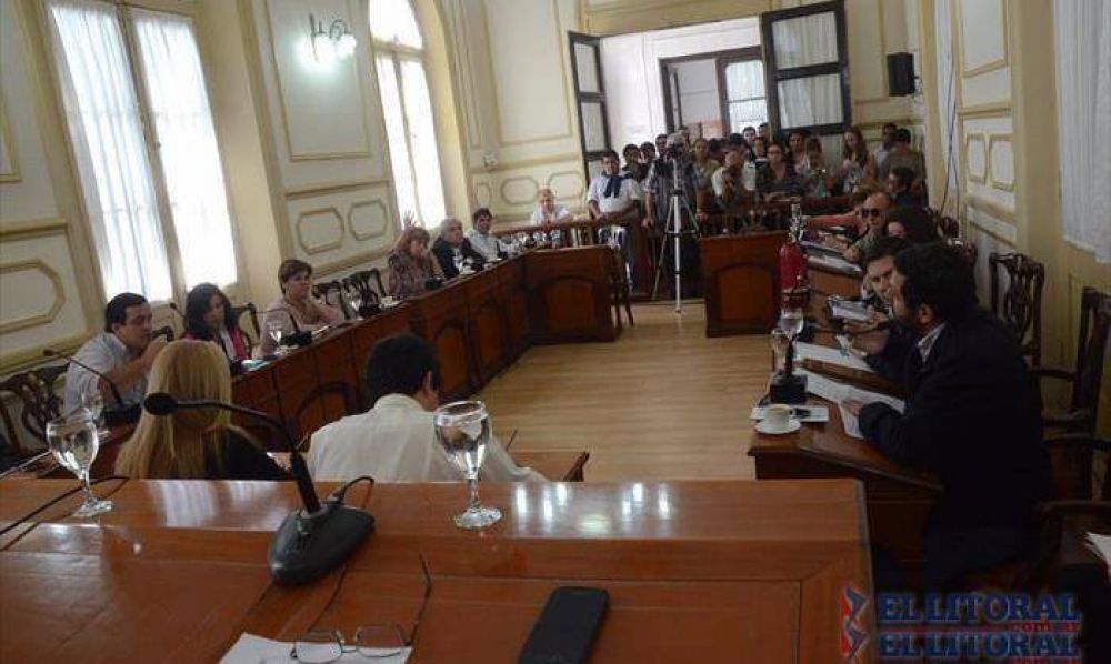 Elecciones en Capital: el FPV llam� a sesi�n especial para insistir con el 5-J