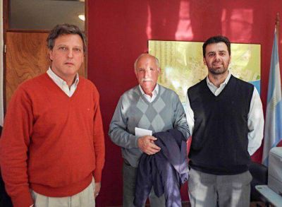Cuesta adelant� que �en tres meses podemos tener buenas noticias respecto al EMHSA�