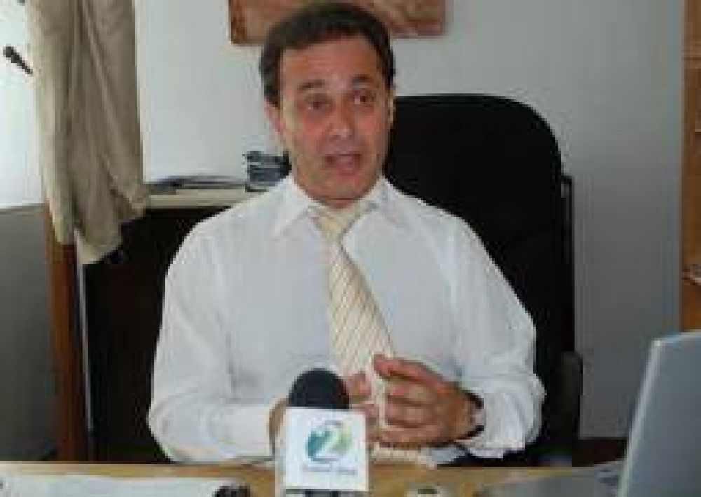Promoci�n industrial. El gobierno dice que ya tiene listo el proyecto