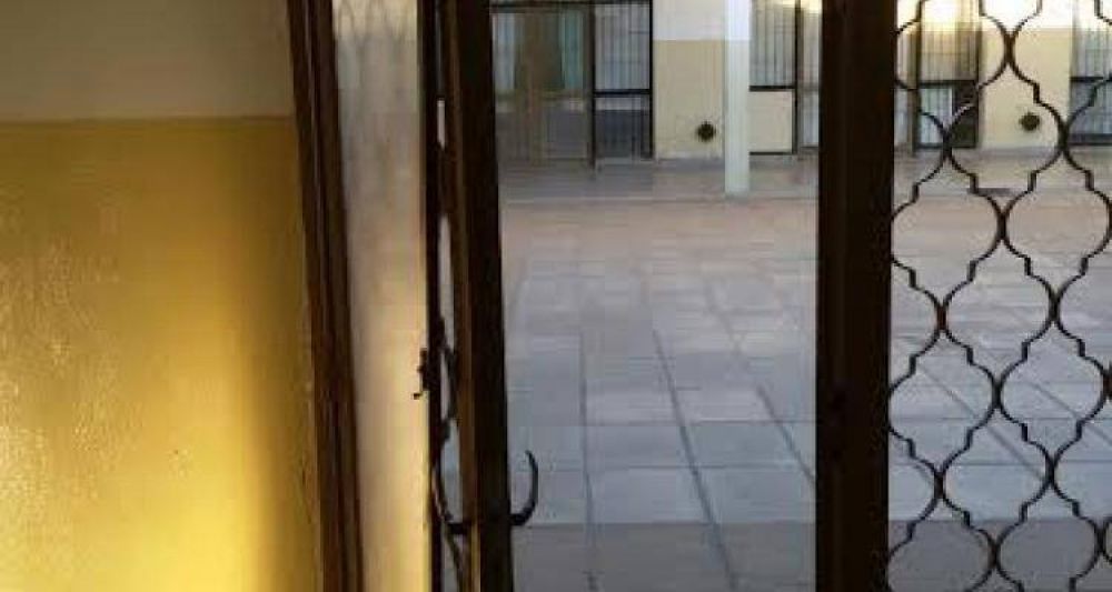 Robo en la Escuela 11