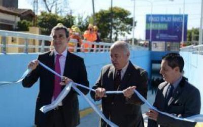 Randazzo inaugur� dos pasos bajo nivel en Presidente Per�n