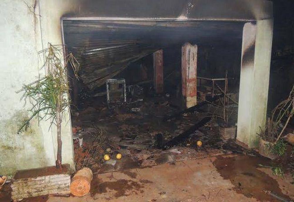 Dos ancianos fallecieron al incendiarse su vivienda