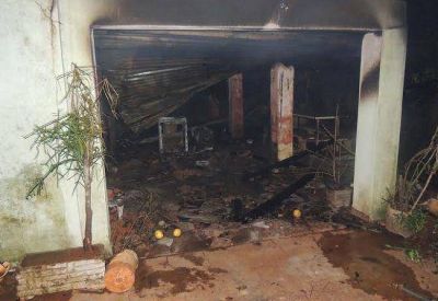 Dos ancianos fallecieron al incendiarse su vivienda