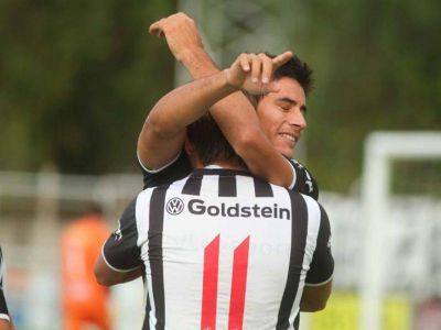 El Lobo viaja a C�rdoba sin Alasia y con Oga en duda