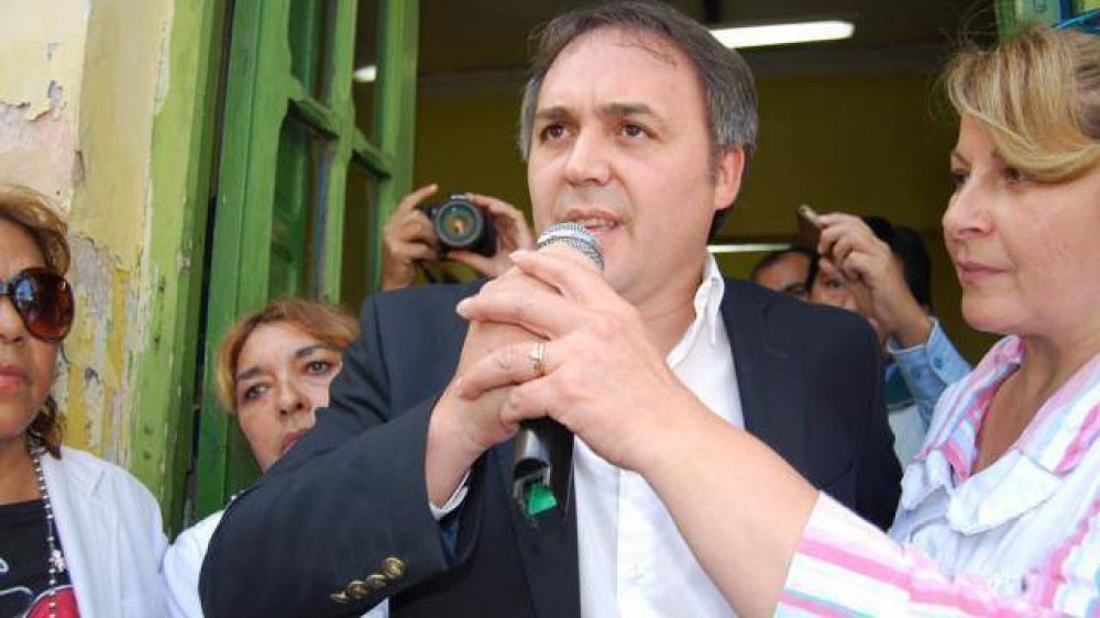 Pedir�n que no se corte el servicio a quienes no pagaron el gas importado