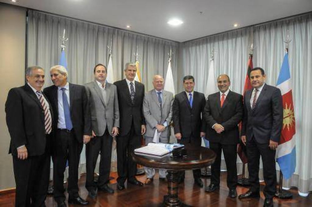El Parlamento del NOA se reunir� el 28 y 29 de Mayo en Catamarca