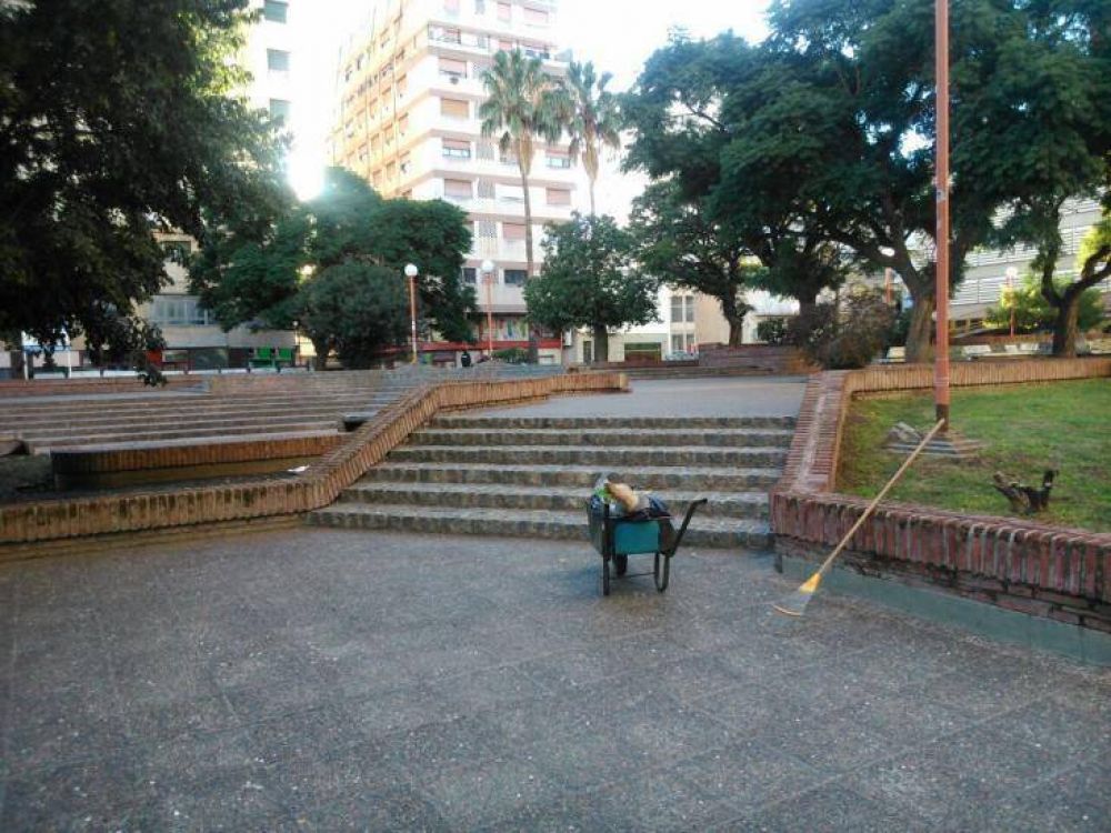 Reconversi�n de la Plaza Lavalle: privados invertir�an $40 millones