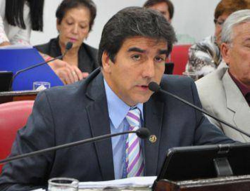 S�nchez: �Ayala es ingeniera, pero parece que no sabe hacer cuentas�