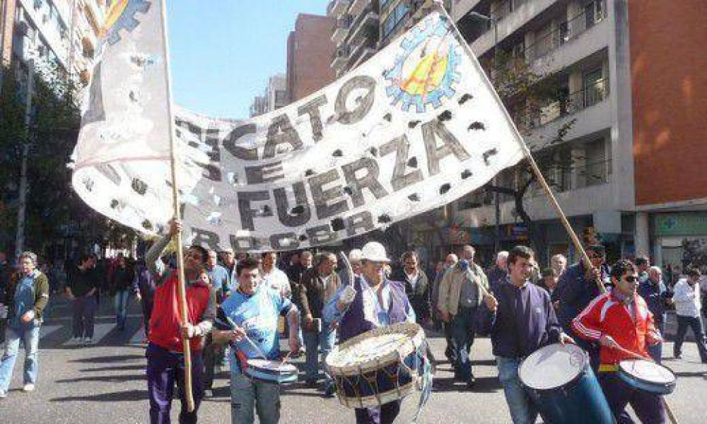 Luz y Fuerza para el pr�ximo mi�rcoles y se moviliza en C�rdoba