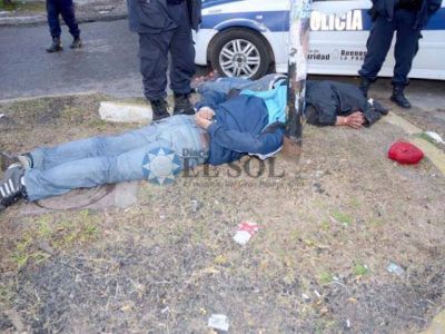 Tres detenidos luego de una persecuci�n