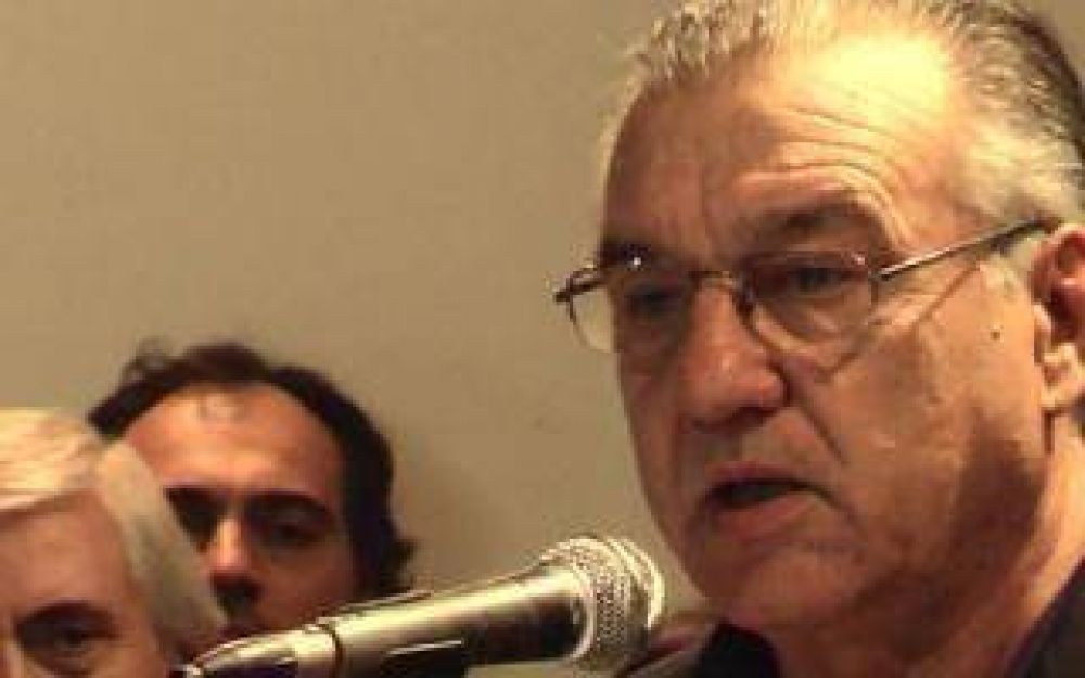 General Villegas: Ernesto Segret�n lanz� su precandidatura a Intendente