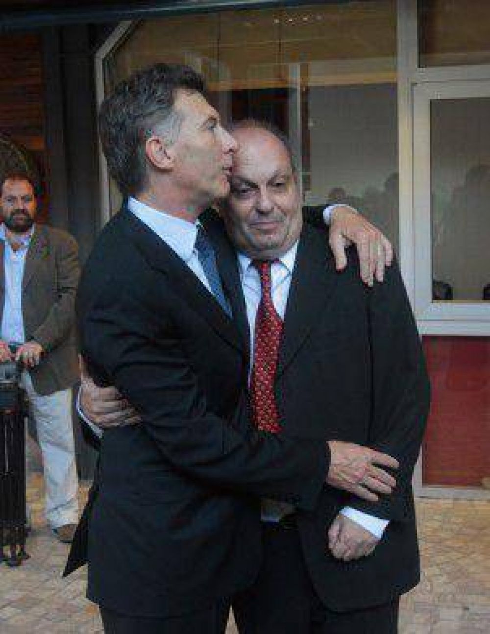 Macri le sugiri� a Lombardi que se tome unos d�as y le dijo que no
