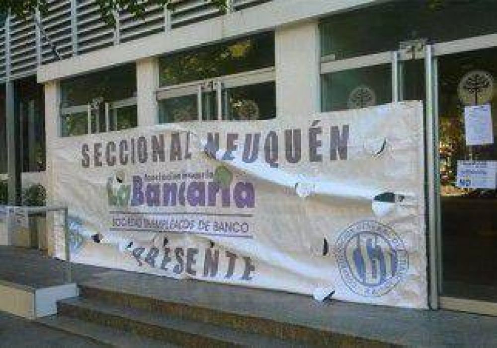 Los bancos, con atenci�n reducida hoy y ma�ana  