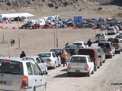 Esperan que pasen mil autos por d�a hacia Chile durante la Copa Am�rica