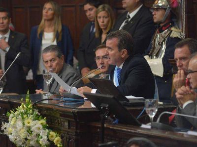 El Ejecutivo envi� a la Legislatura el proyecto de Ley de �tica M�dica