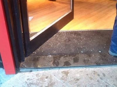 Los delincuentes tienen su local favorito: otra vez robaron en Santa Fe y Peatonal