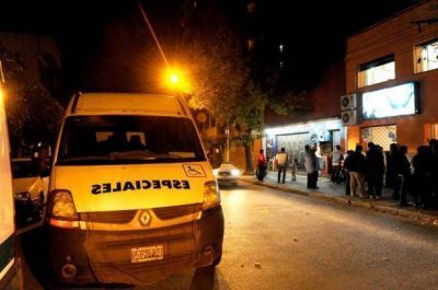 Combis que prestan servicios del PAMI, en un acto pol�tico