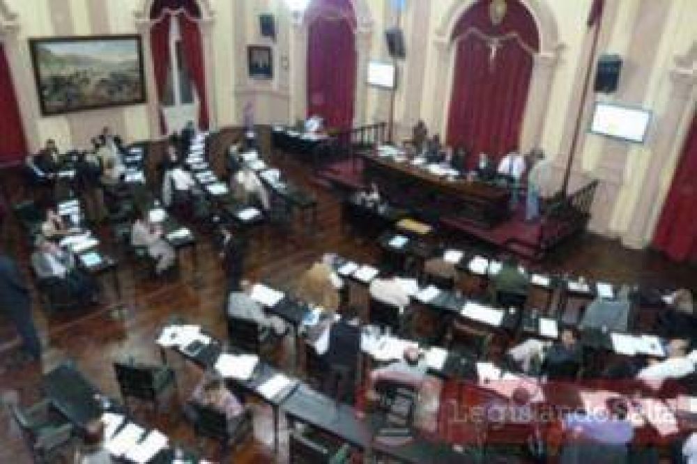 Diputados aprobaron los 4 puntos que trataron