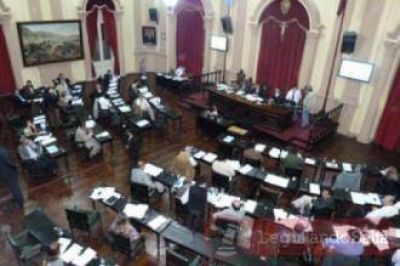 Diputados aprobaron los 4 puntos que trataron