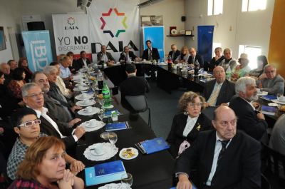 Para Schlosser, �la DAIA y el movimiento obrero nunca tuvieron miedo de defender las consignas justas de cada uno�
