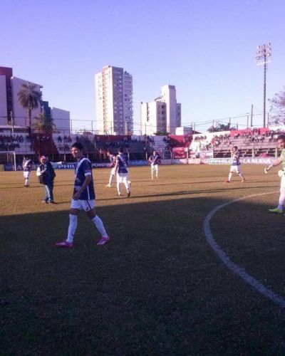 Guaran� no aguant� la ventaja y empat� con Chacarita en Posadas