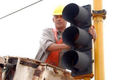 En Ober� piden la instalaci�n de m�s sem�foros en las avenidas