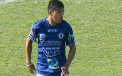 Operaron de urgencia al futbolista que golpe� su cabeza contra un pared�n