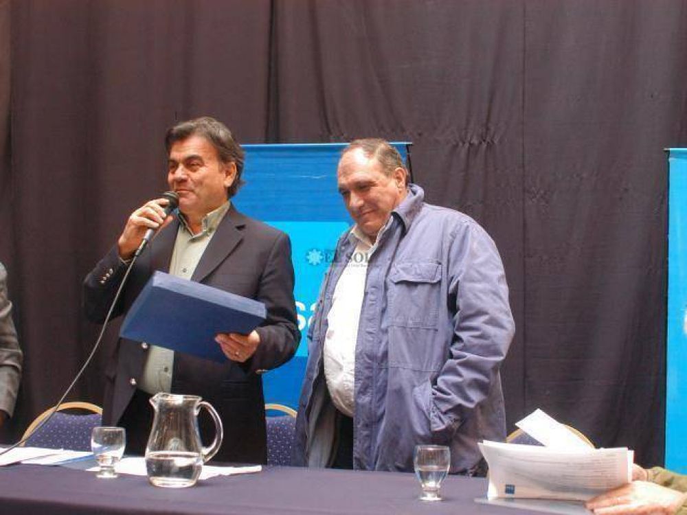 Acuerdo por 6 obras de cloacas