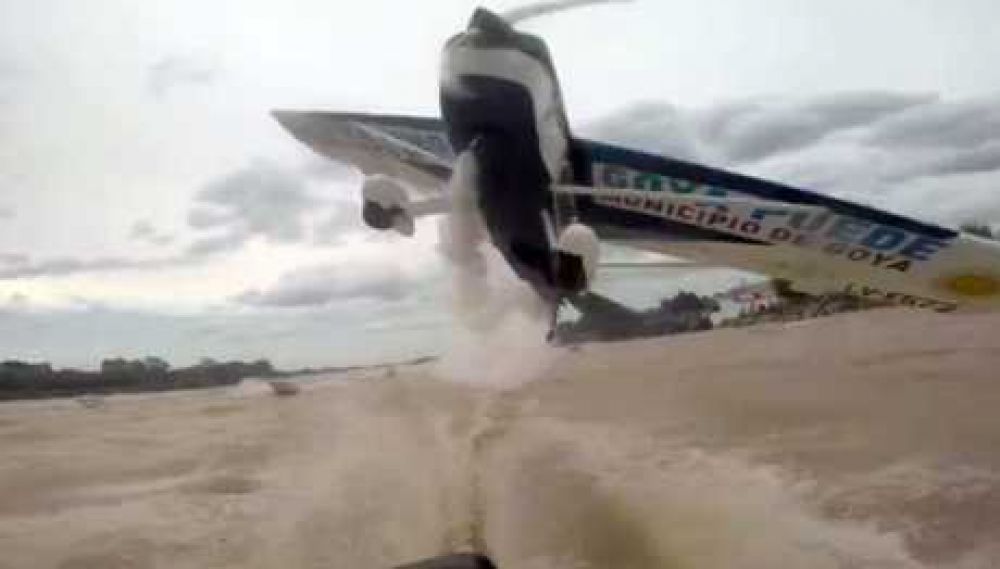 Avioneta fuera de control casi provoca una tragedia en la Pesca del Surub