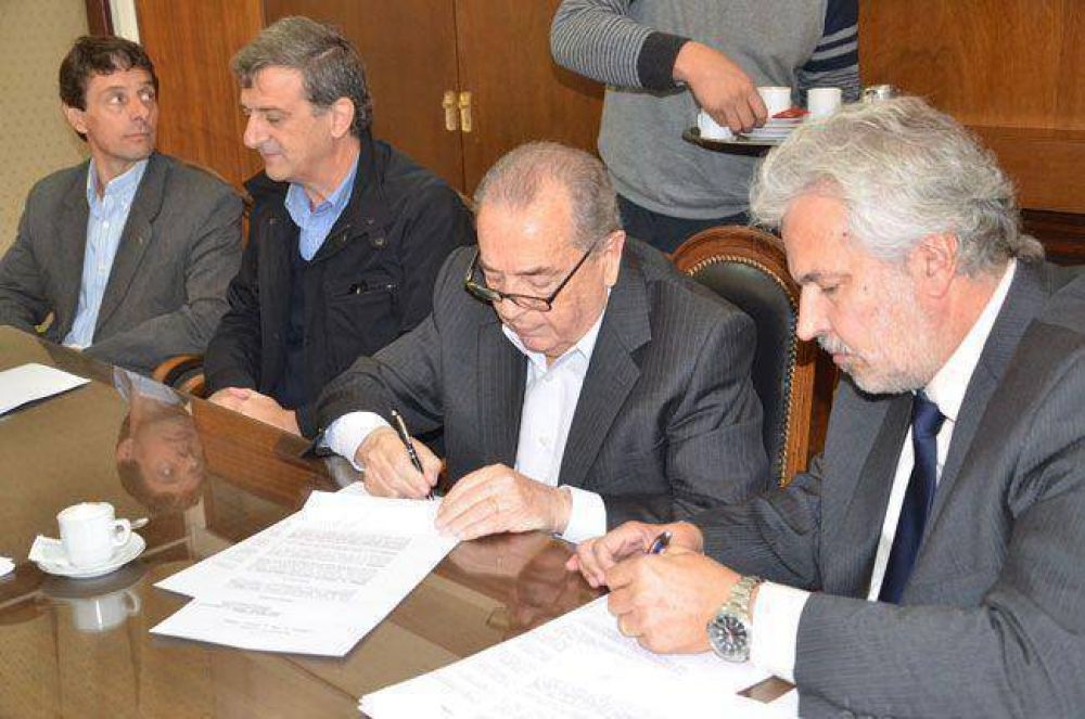 El refuerzo del gasoducto permitir� habilitar 5 mil conexiones domiciliarias en Pico y Santa Rosa