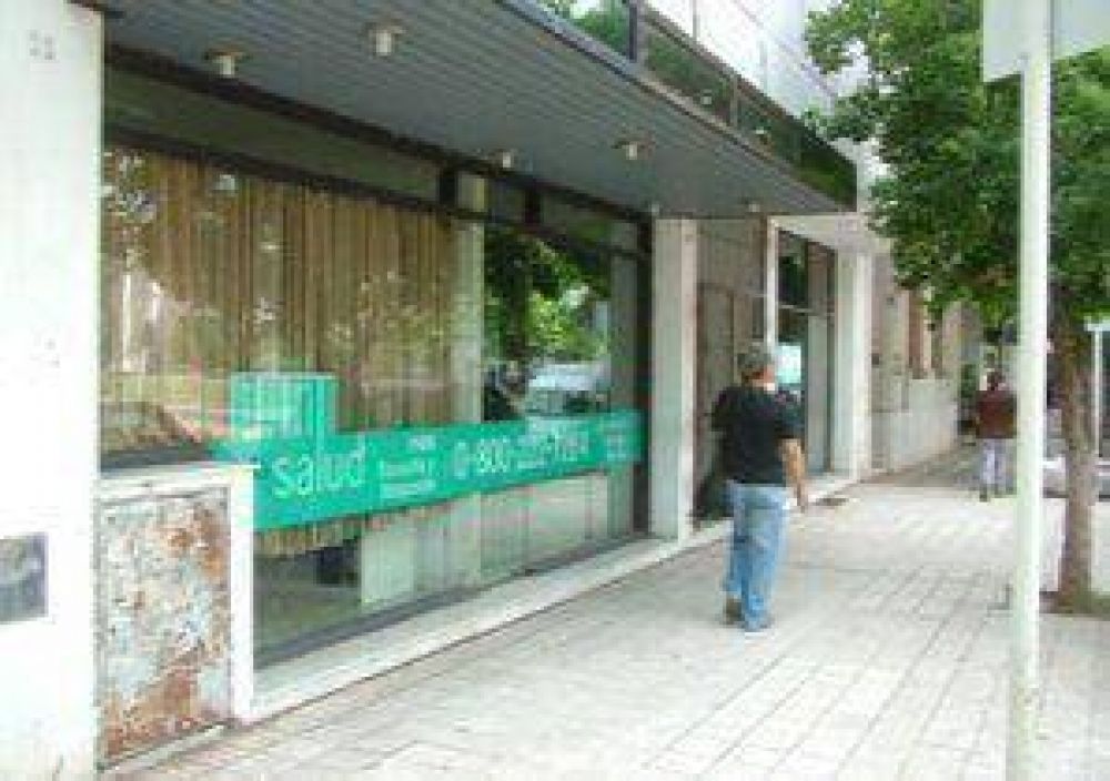 Un gremialista del PAMI denunci� trabajo en negro y persecuci�n en la obra social