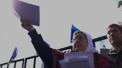 Duras cr�ticas de Hebe de Bonafini contra Lorenzetti y Carlos Fayt