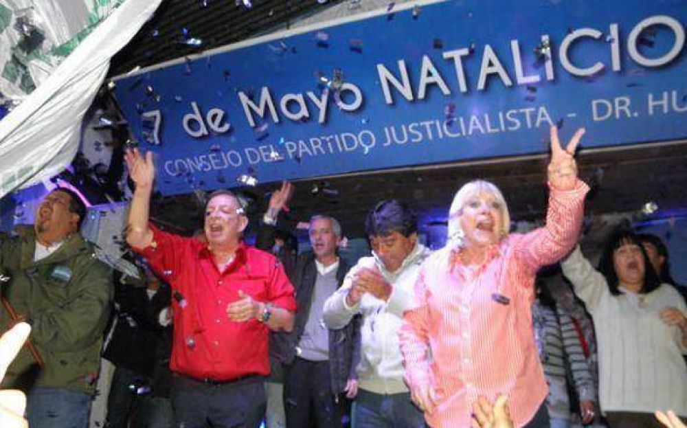 El intendente Z�ccaro le prometi� �una paliza� a Molina en las elecciones