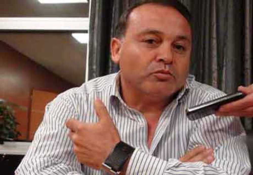�Di Gi�como deber�a preocuparse por su ciudad�, dijo Ariel Rivero